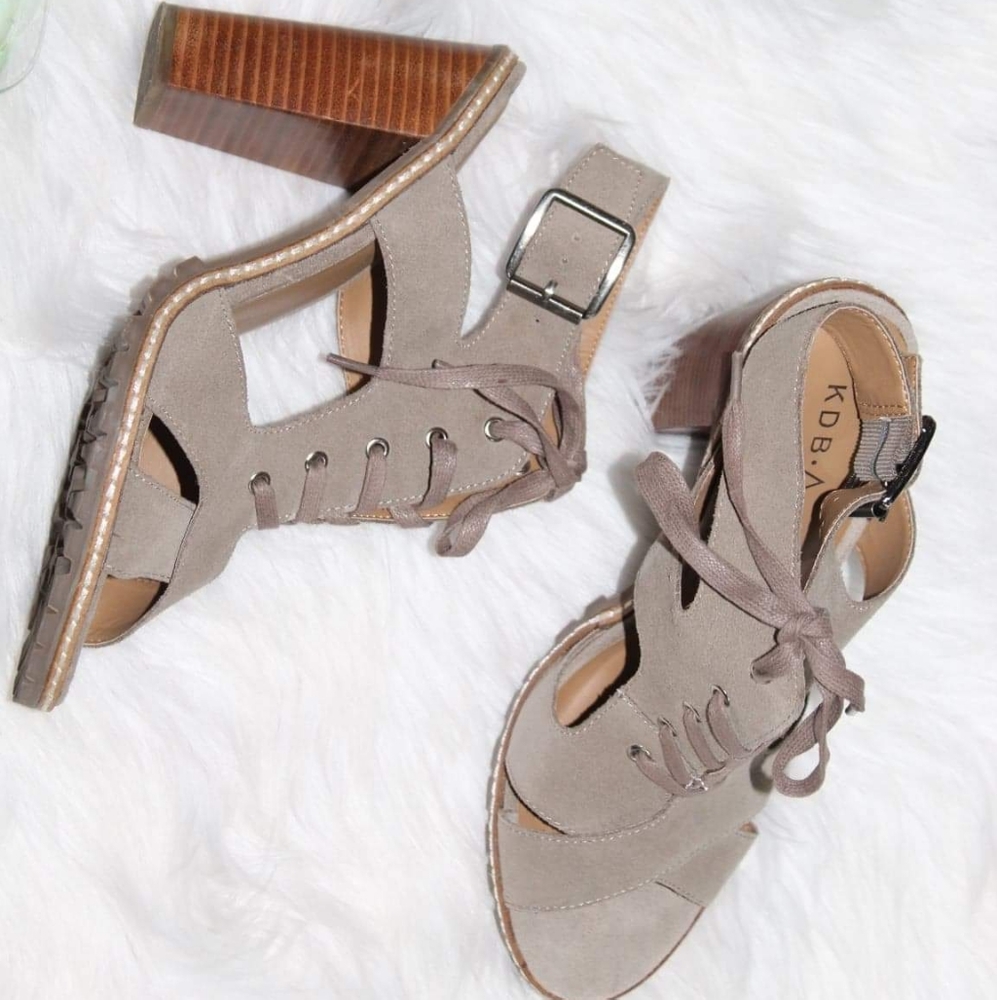 Kelsi Dagger Sexy Sandals!!!!